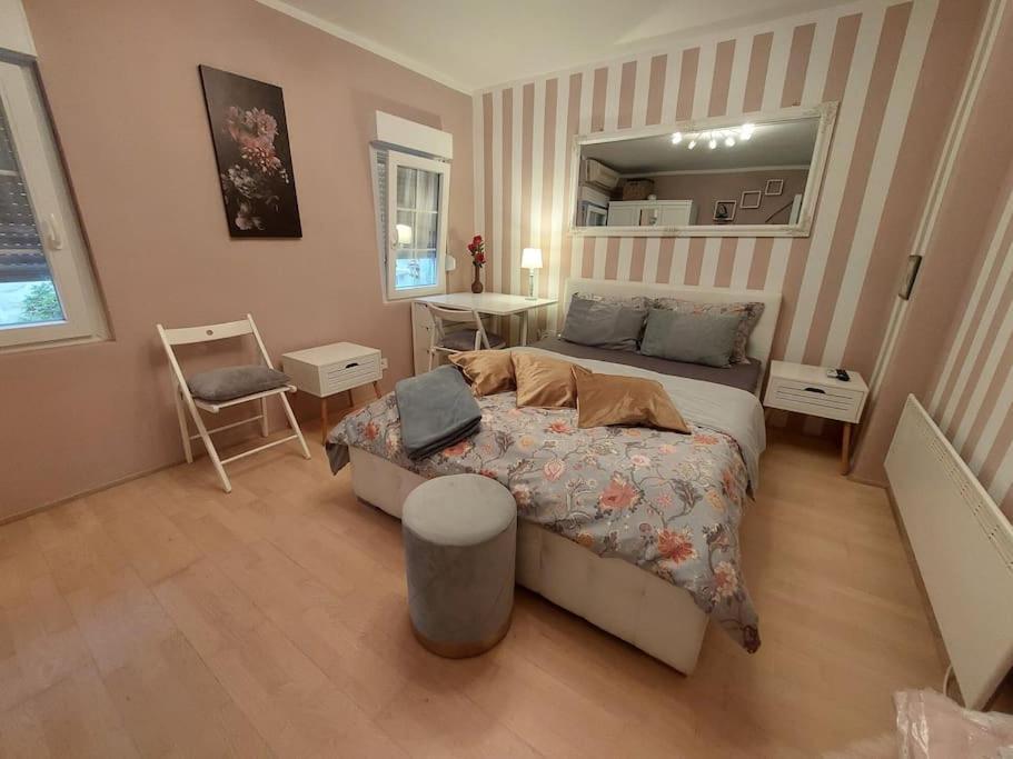 Apartment Bonjour, 5Th Floor, No Elevator Zagreb Exterior photo